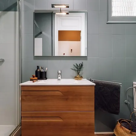 דירה Kalo - 1 Bedroom And Office In Eixample Esquerra ברצלונה