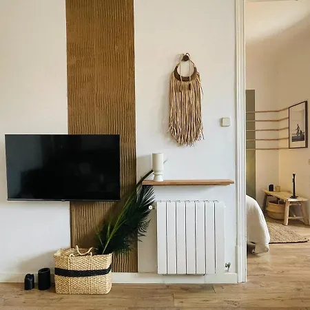 Kalo - 1 Bedroom And Office In Eixample Esquerra ברצלונה