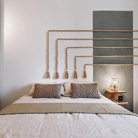 דירה Kalo - 1 Bedroom And Office In Eixample Esquerra *