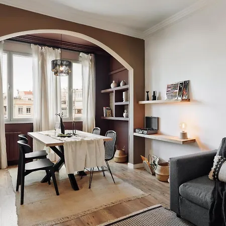 Apartment Kalo - 1 Bedroom And Office In Eixample Esquerra
